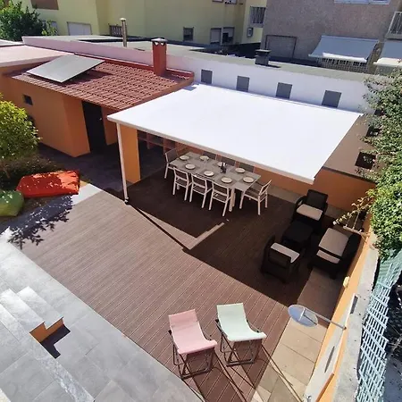Surf & Family House Costa da Caparica